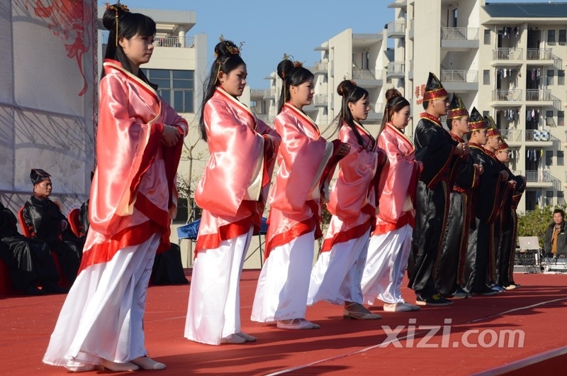 惠州市技师学院有意思的成人礼_主持人_15