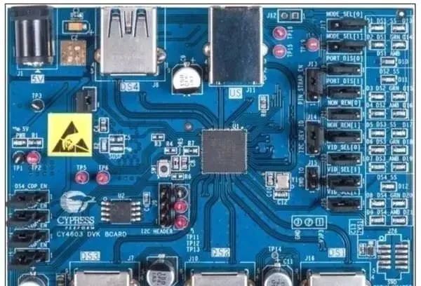 PCB走线角度选择，到底该不该90°？_嵌入式_06