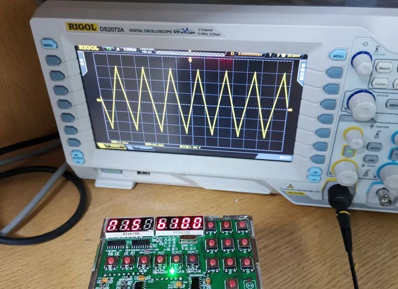 牛人自己DIY信号发生器：1Hz~10MHz，高性价比_嵌入式_05