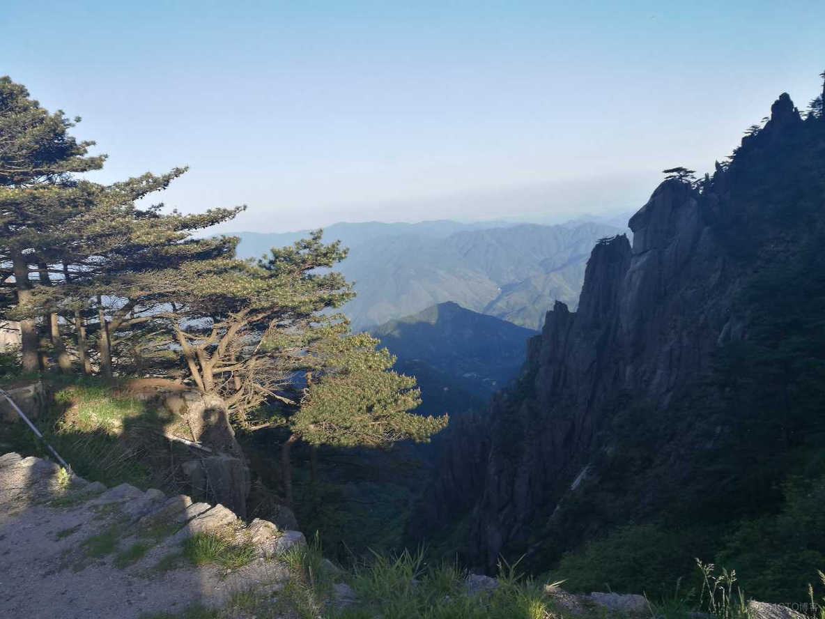 一品黄山 天高云淡_生活_19