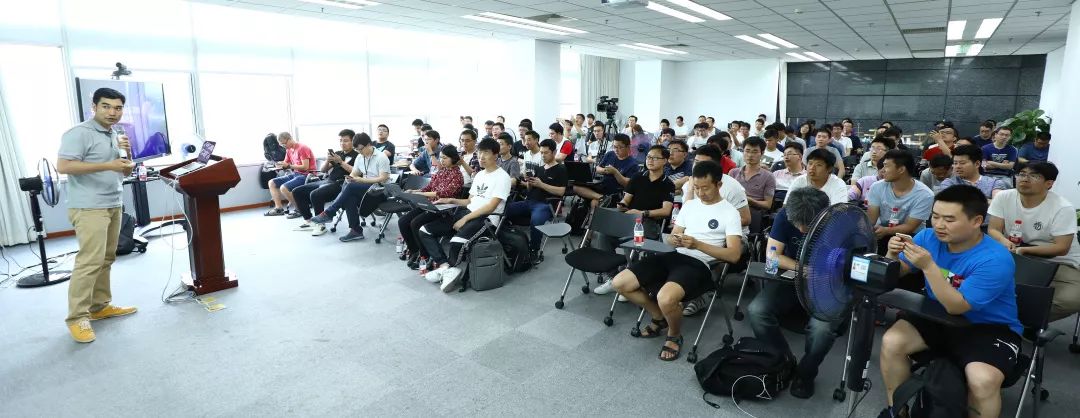 [Recap] Huobi & GitChat Meetup_运维