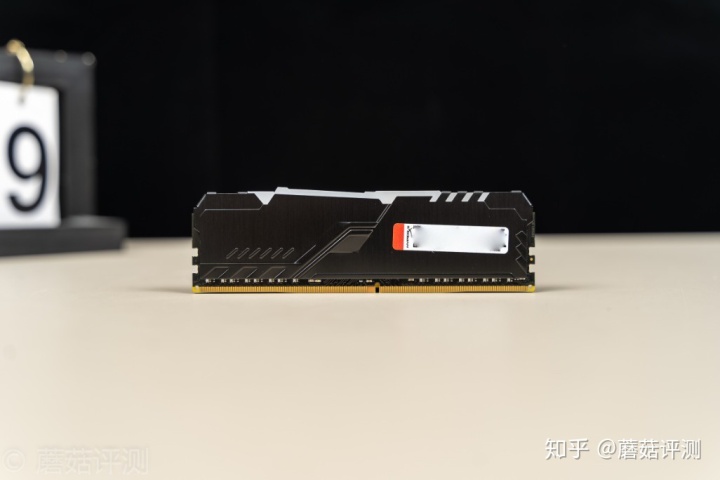 msi click bios s雷电_插槽_07