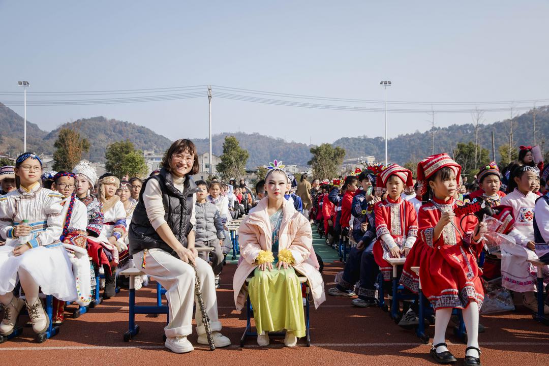 永嘉县瓯北六小：庆元旦，献爱心，让新永嘉人在童装节中找到归属感！_元旦_10