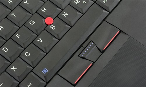 新i5可选双硬盘 ThinkPad T520评测 