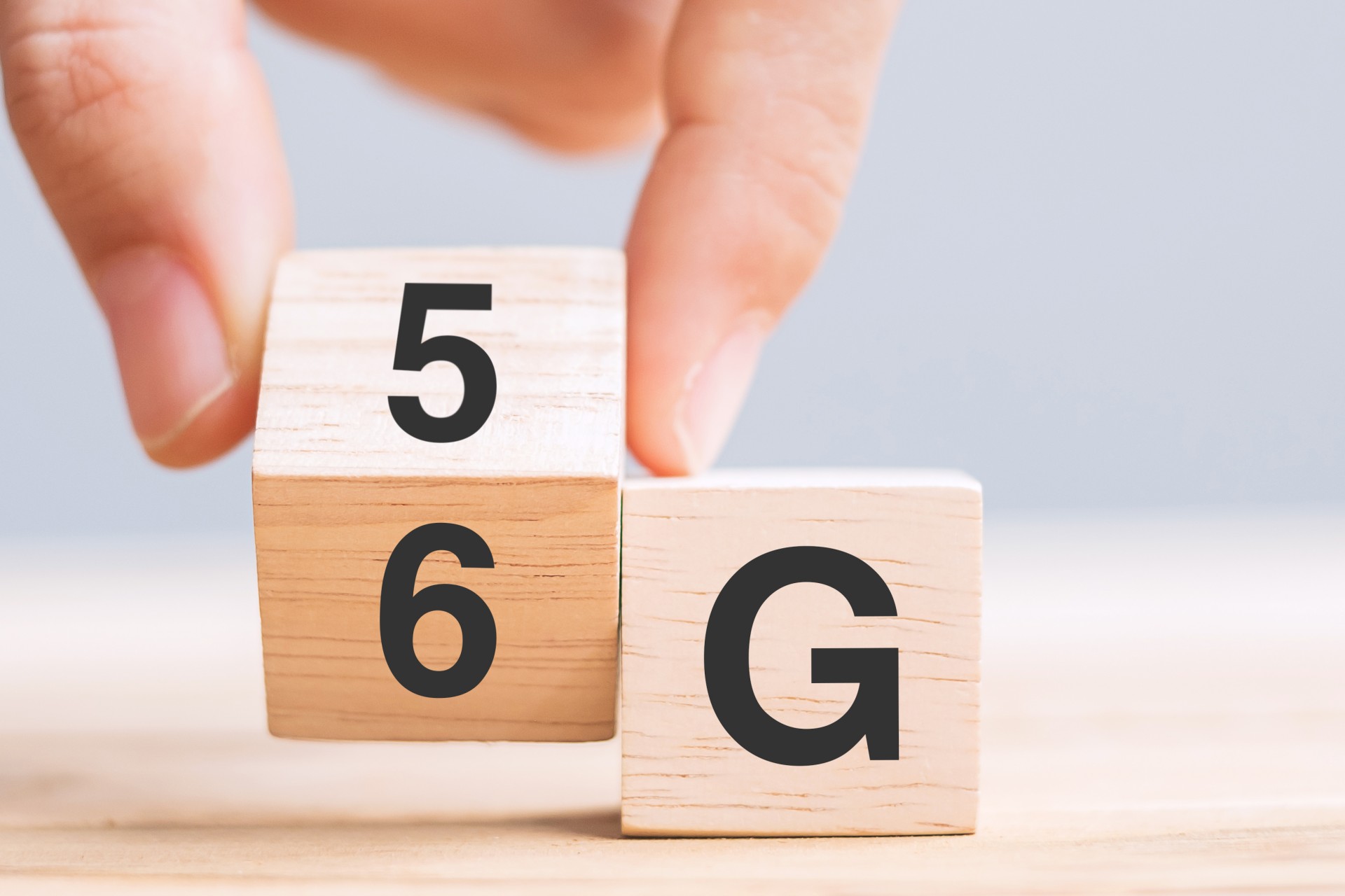 为什么专用5G是工业4.0的关键？